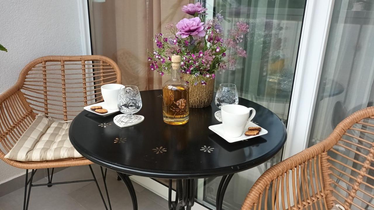 Leona Apartment-Perfect For Four سبليت المظهر الخارجي الصورة